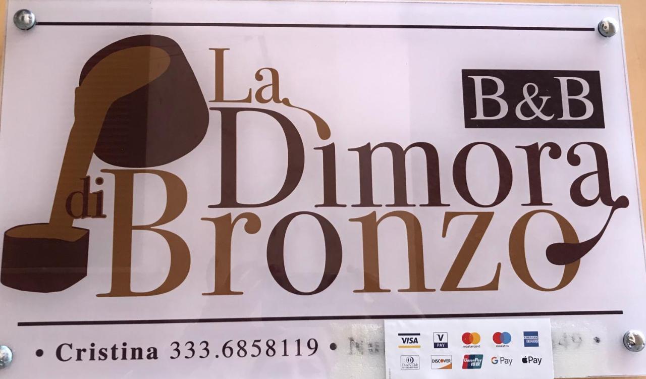 La Dimora Di Bronzo Hotel Napoli Bagian luar foto